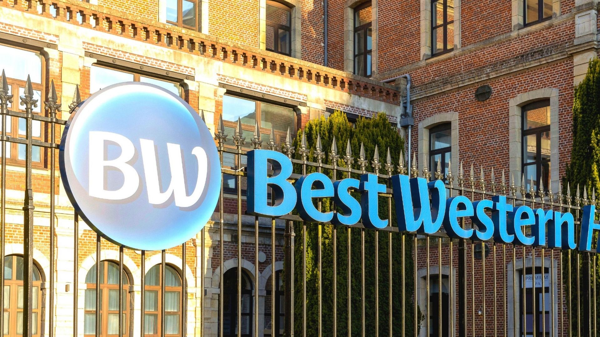 You are currently viewing Le Best Western Hôtel Hermitage obtient une quatrième étoile